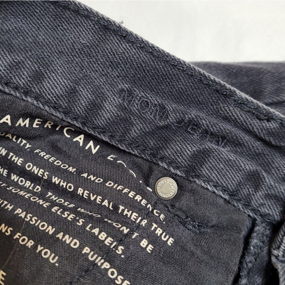 AMERICAN EAGLE black cutoff custom goth‎ chain mom jean shorts 6 - Picture 8 of 11